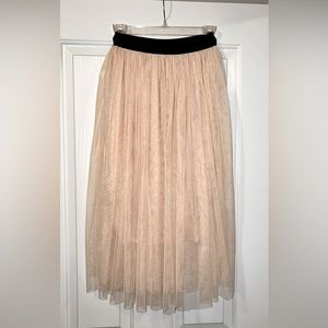 Midi length apricot color tulle skirt